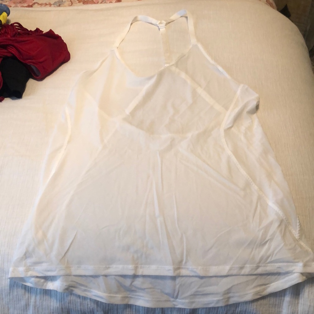 Lululemon tank!